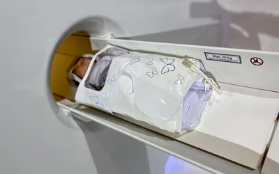Neonate baby MRI system Neoscan RSNA 2024. Photo by Dave Fornell
